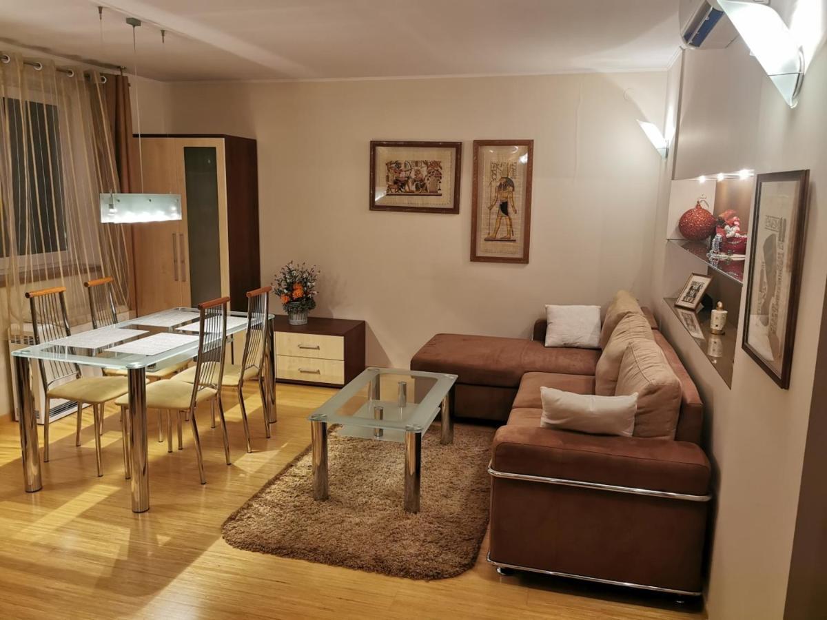 Uroczy Apartament Przy Deptaku Z Parkingiem. بولانيكا- زدروي المظهر الخارجي الصورة